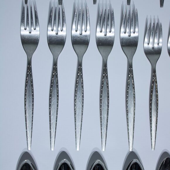 Vintage Mid Century Community Oneida Venetia Stainless Steel Flatware 46 Pieces - Picture 8 of 12